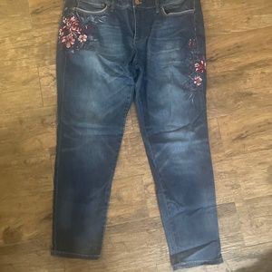 White House Black Market Girlfriend jeans